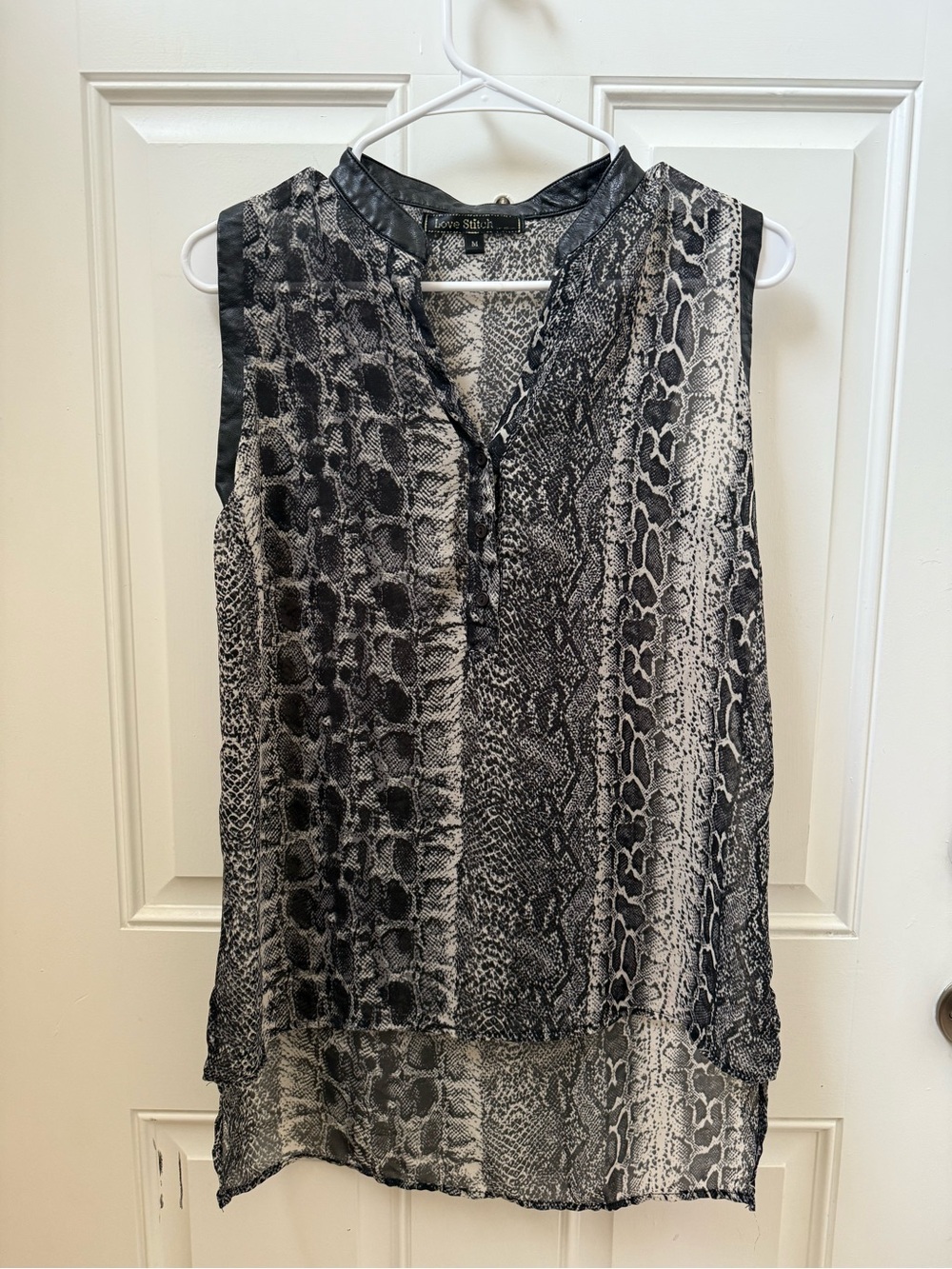 Love Stitch Black & Cream Snake-Print Sleeveless Tunic